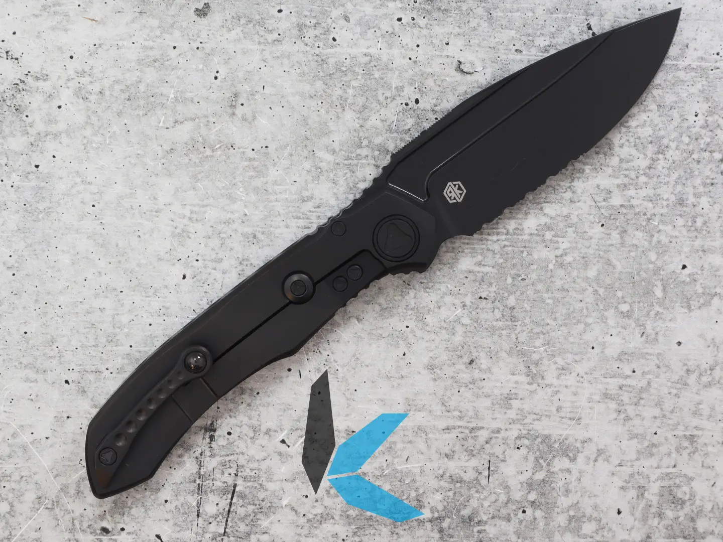 Microtech Anax 190C-2 DLCTCFITI Serrated Titanium - Image 2