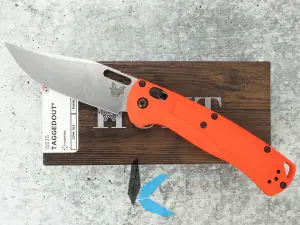Used Benchmade 15535 Taggedout Orange with Box